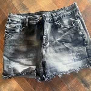 Judy Blue Shorts. NWOT Size Large